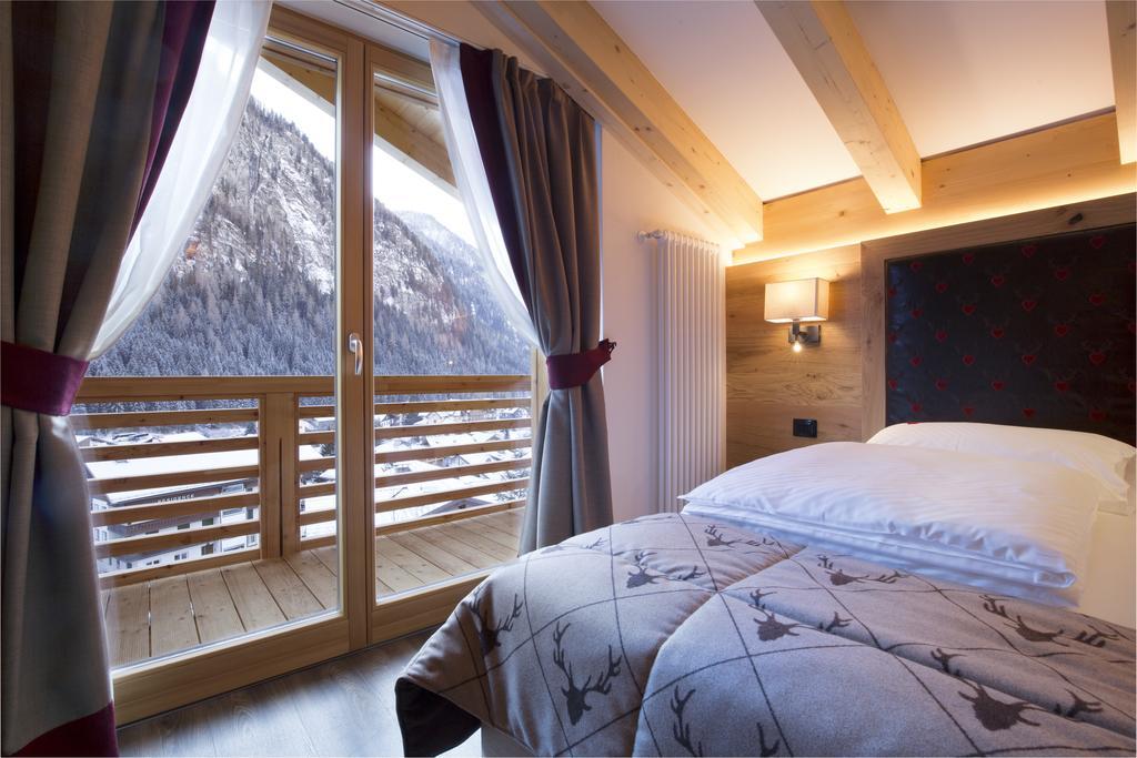 Chalet Marcora Campitello di Fassa Camera foto